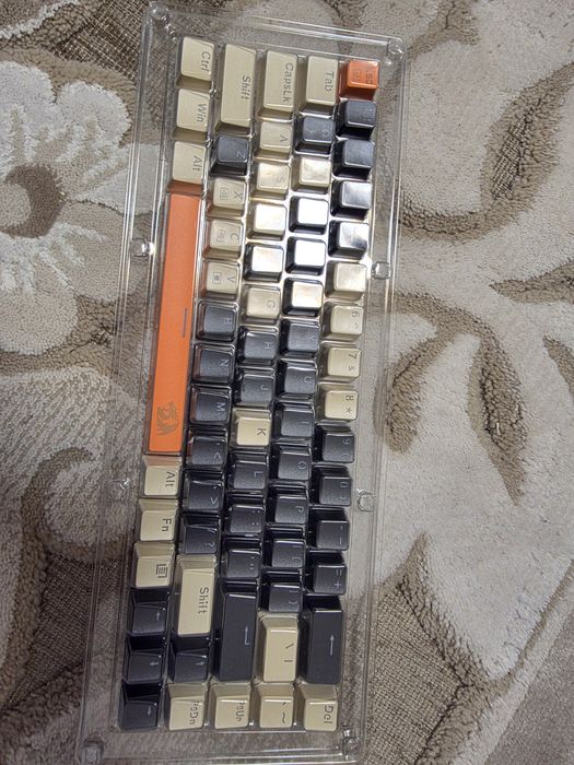 Tastatura redragon ryze alba cu gri de gamimg