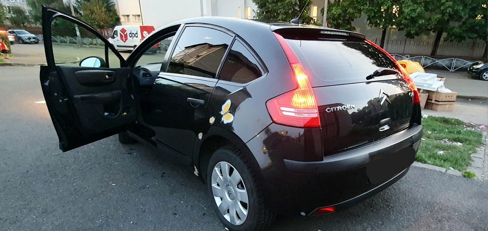 Vând  citroen  c4