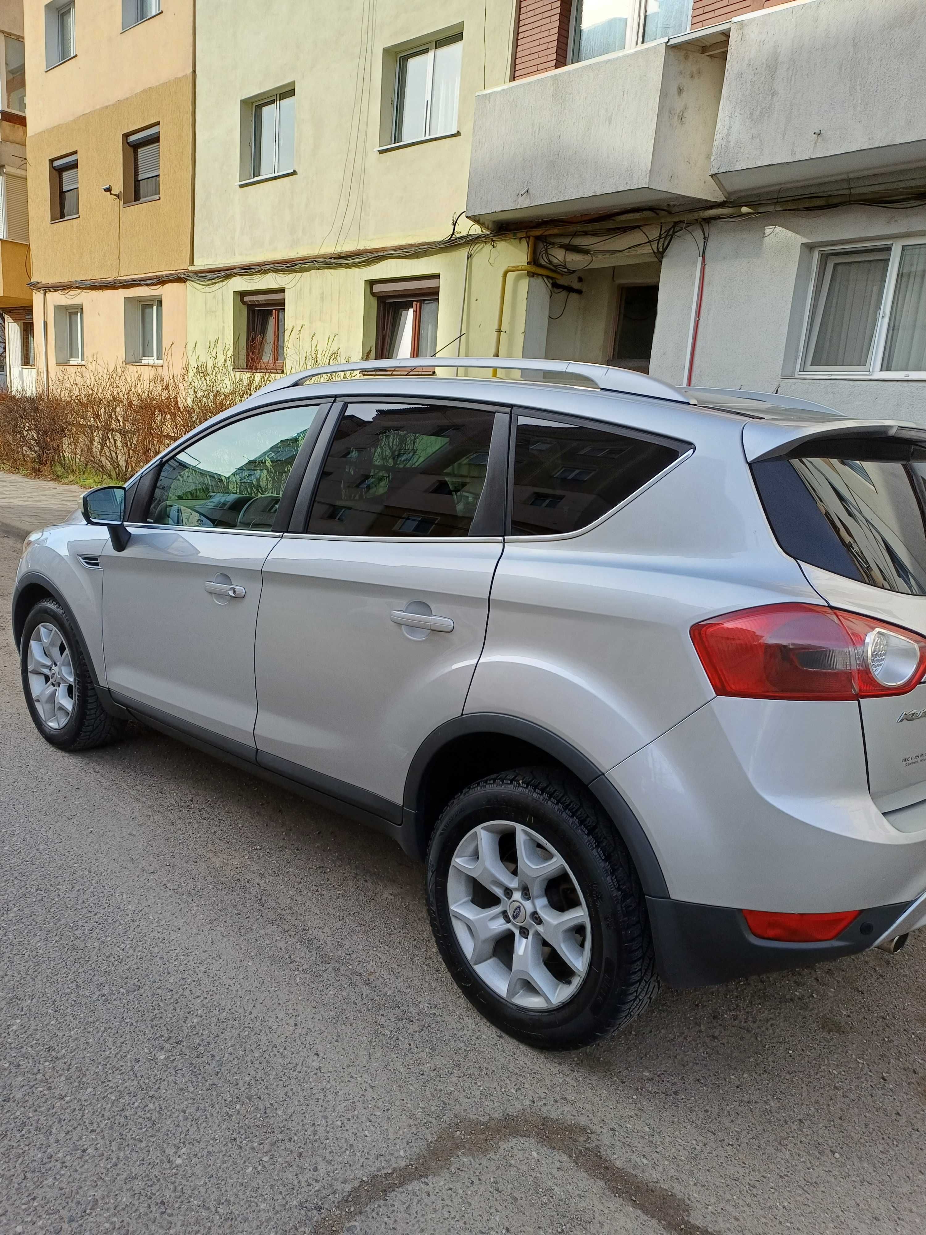 Vand ford kuga 2010