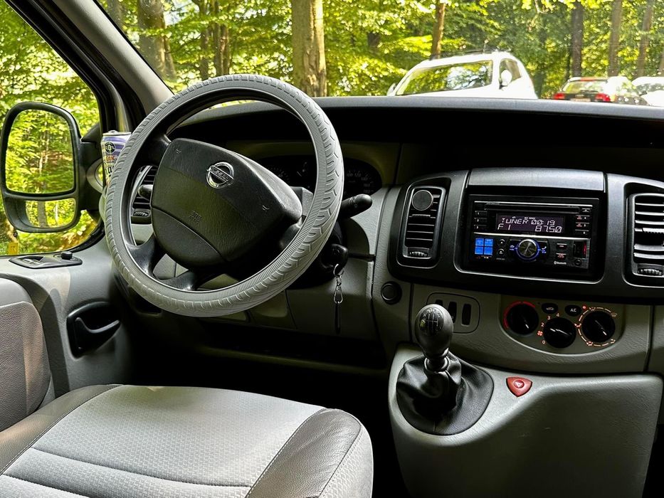 Nissan Primastar 2004,  2,5d, 7+1