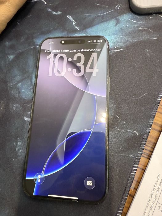 iPhone 16 Pro Max sim