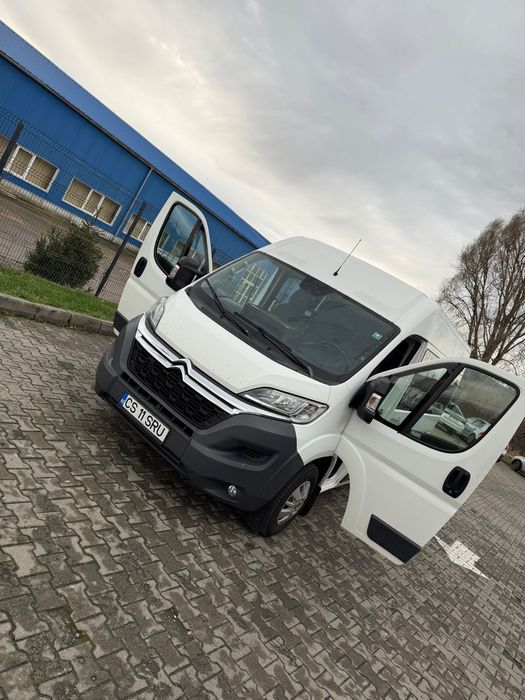 Vând microbuz Citroen Jumper 8+1