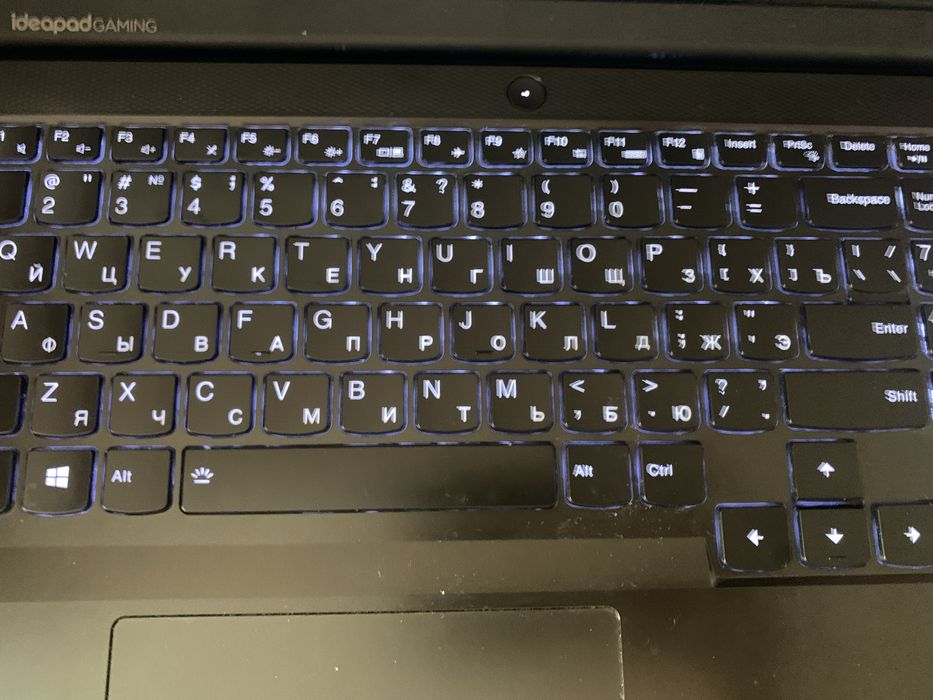 Ноутбук миниму. Год ему