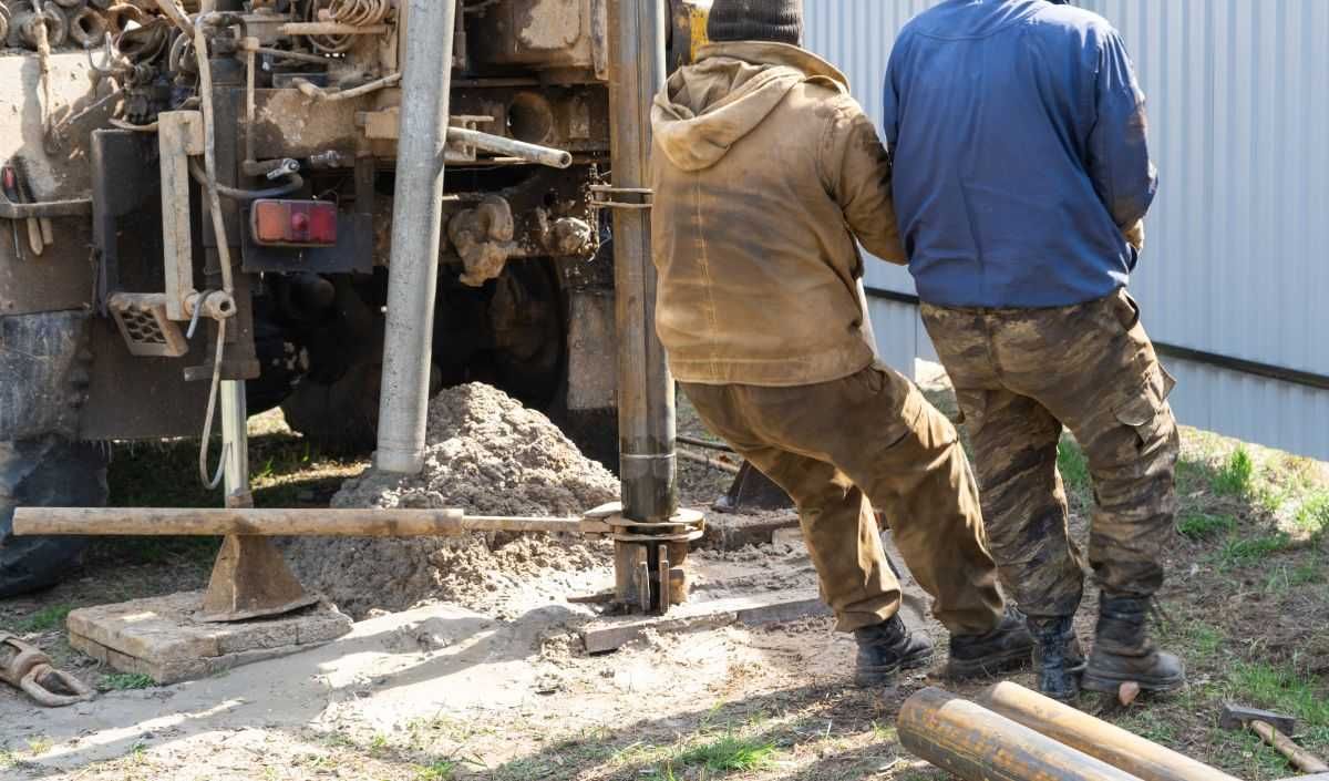 Executam foraje puturi apa de mica și mare adâncime in Timis