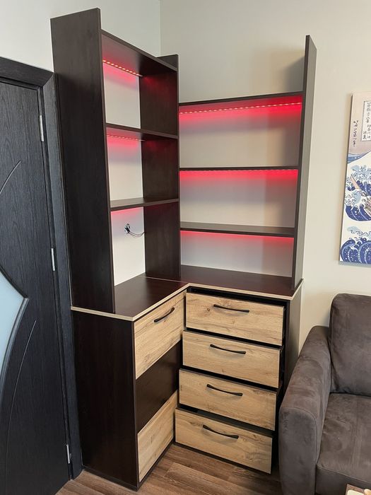 Мебели за дома и градината.