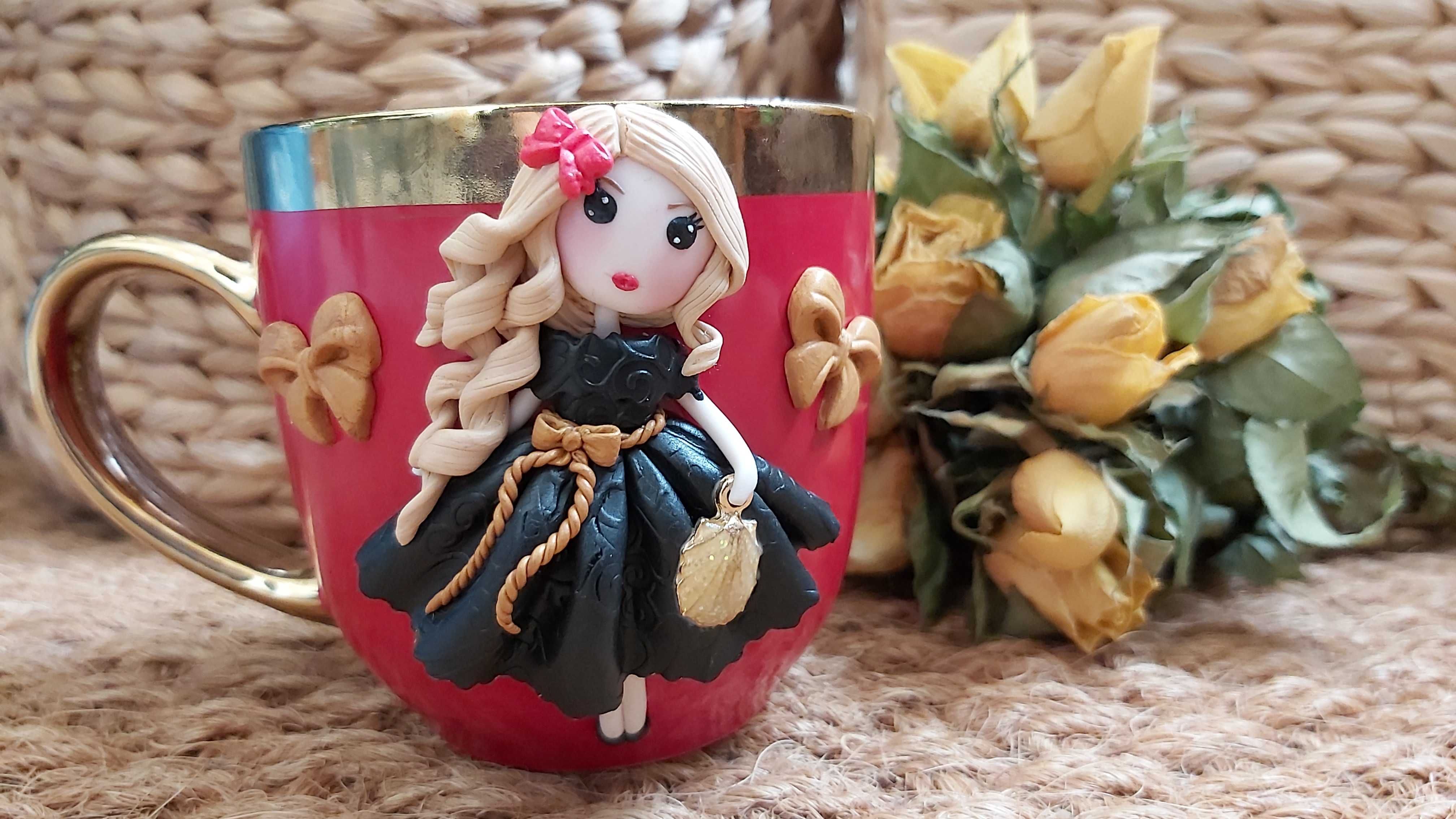 Cadou pentru fetite, sotie/iubita cana papusa handmade