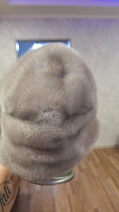 Продам шапку норковую