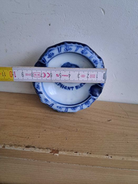 Sfesnic și scrumieră 
vintange L'ELEPHANT
BLEU anii 1980s