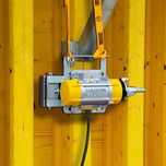 Vibrator extern pentru cofraje de beton Wacker Neuson ARFU26/6/230
