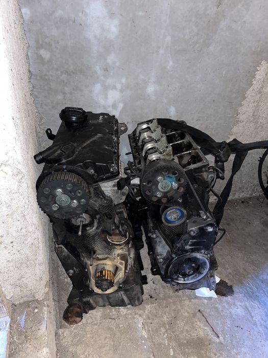 Vând 2 motoare 2.0 bpw și 1.9 avf