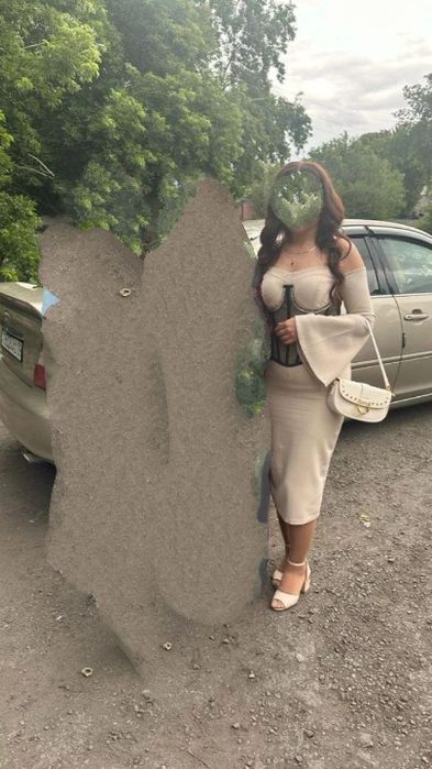 Продам  платье в отличном состоянии