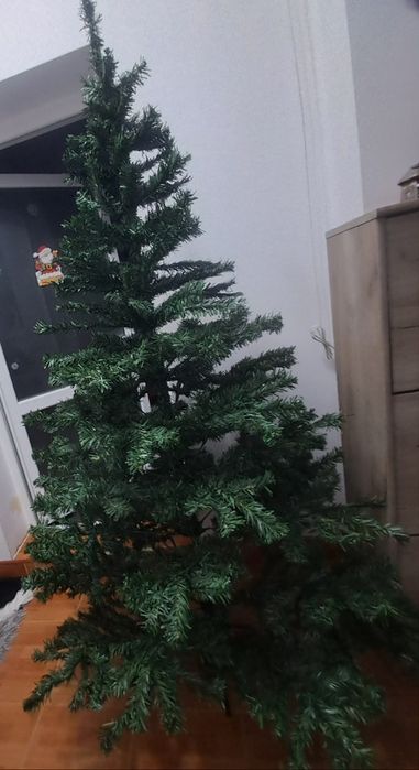 Brad artificial  180 cm înălțime