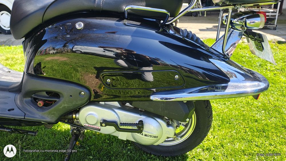Vînd scuter 4t Evo Motors