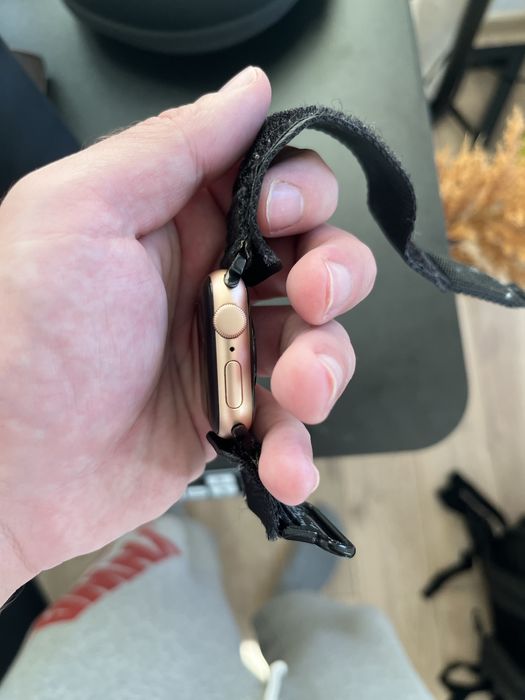 Apple Watch SE 40mm Rose Gold