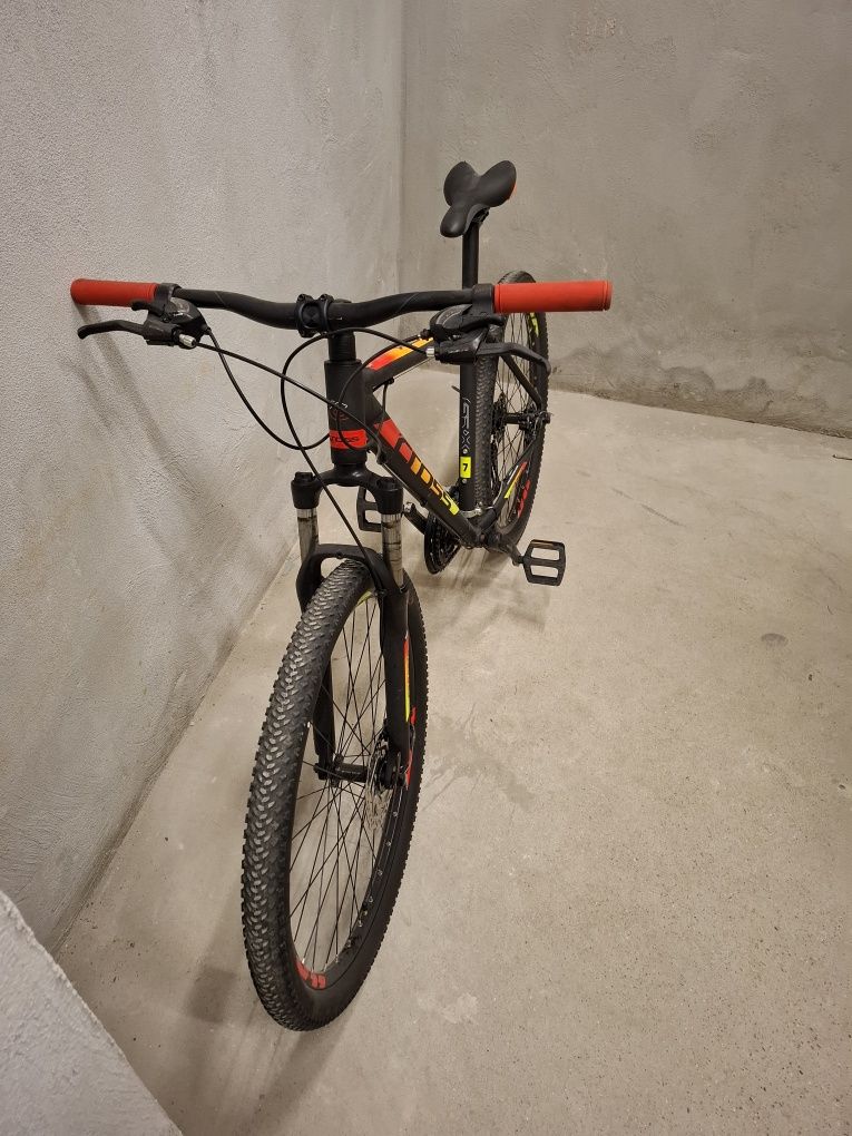 Продавам колело Cross GRX