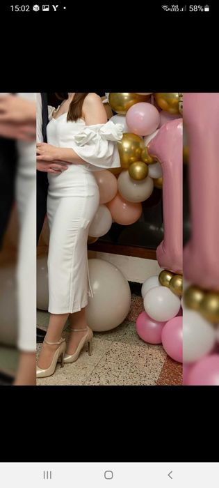 Бяла рокля.  Trendyol