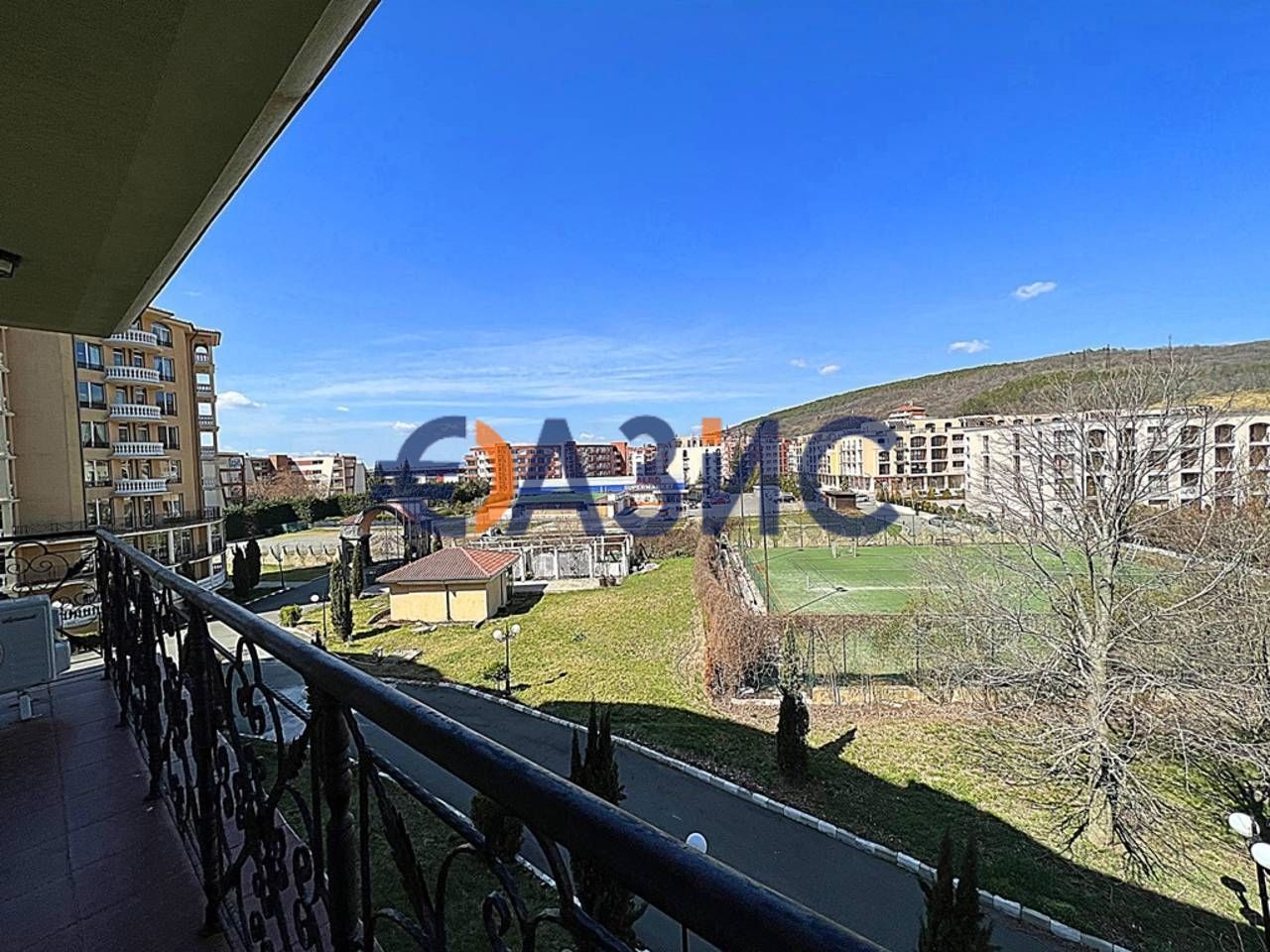 Продава се Двустаен апартамент в к.к. Елените - 64 кв.м за 727 €/кв.м - Снимка #11
