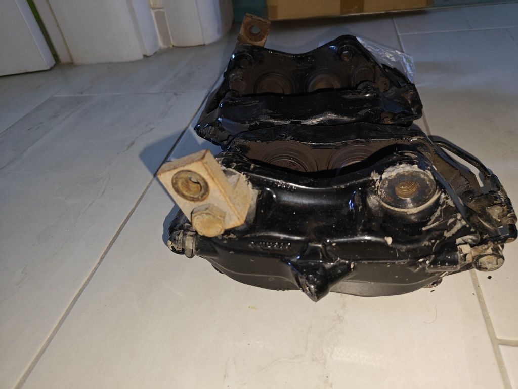 Спирачни апарати Brembo bmw e38