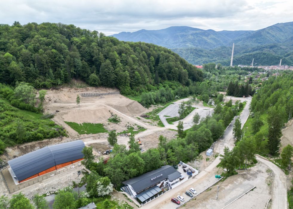 Teren intravilan telegondola straja