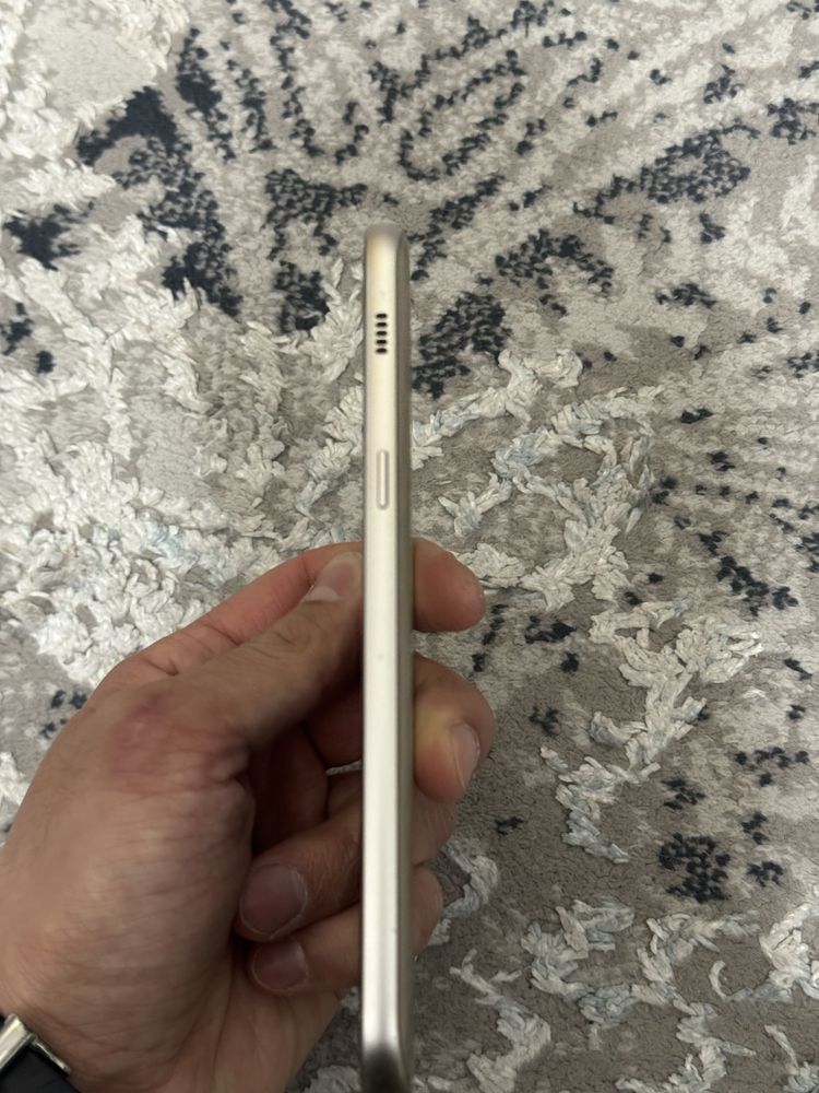 Идеальный Samsung A5 2017 Gold Duos 32gb