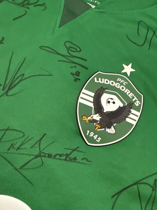 Подписана тениска на Ludogorets
