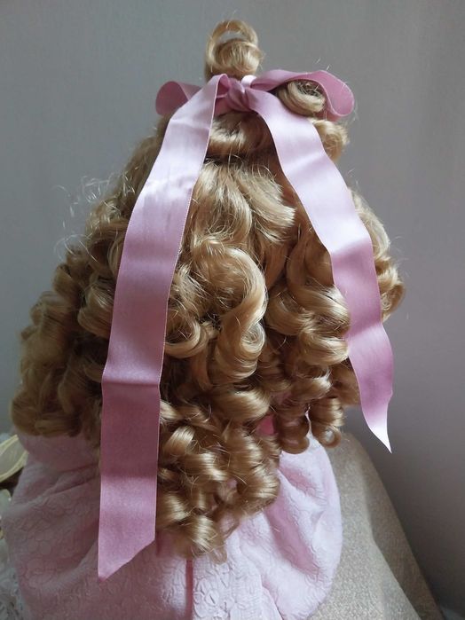 Порцеланова кукла Сузана (268) от AlberonCollection лимитирано издание