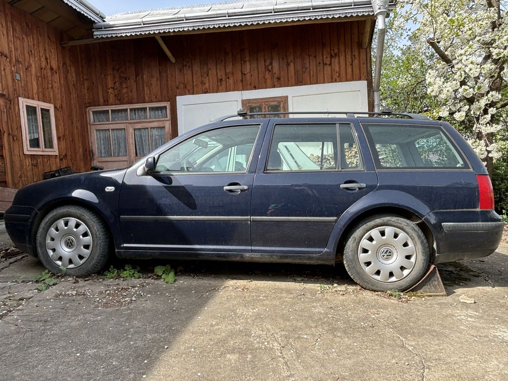 Volkswagen Golf 4