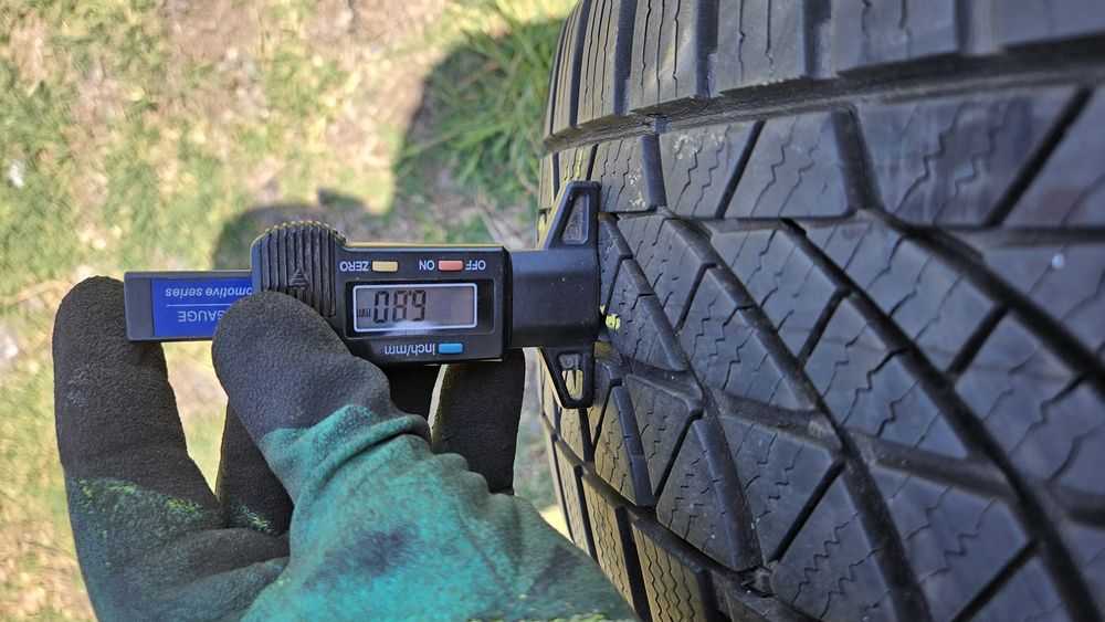 2бр гуми 215 55 17 ханкок