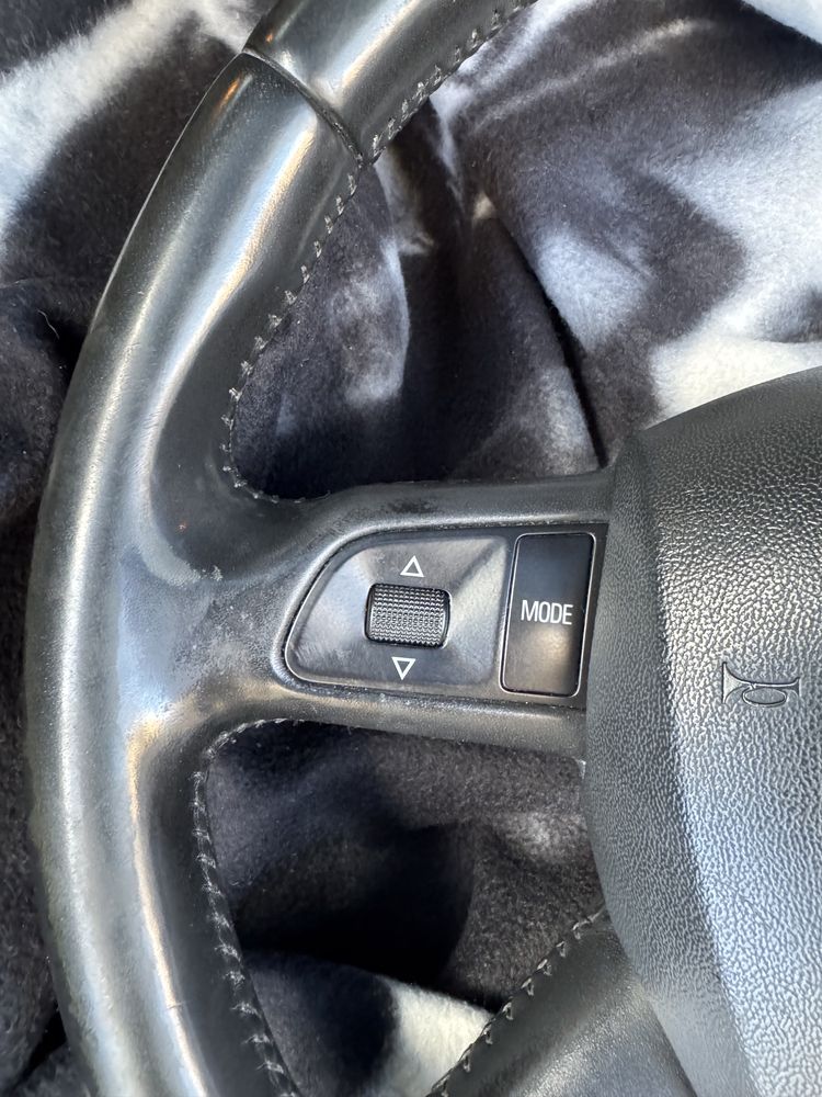 Volan Audi cu airbag si comenzi