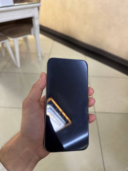 Iphone 15 pro max srochna sotiladi