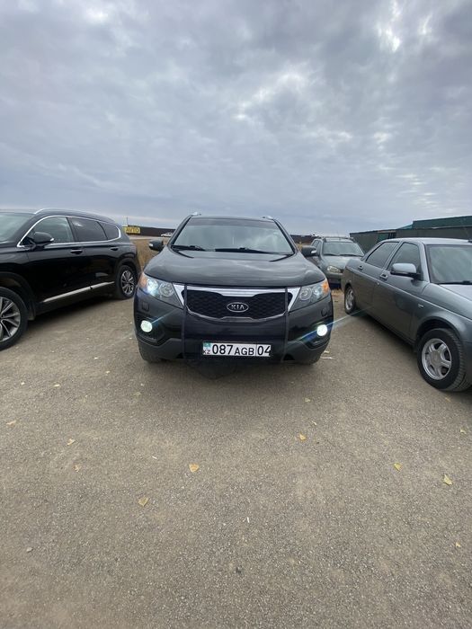 Продам срочно автомашину Киа соренто