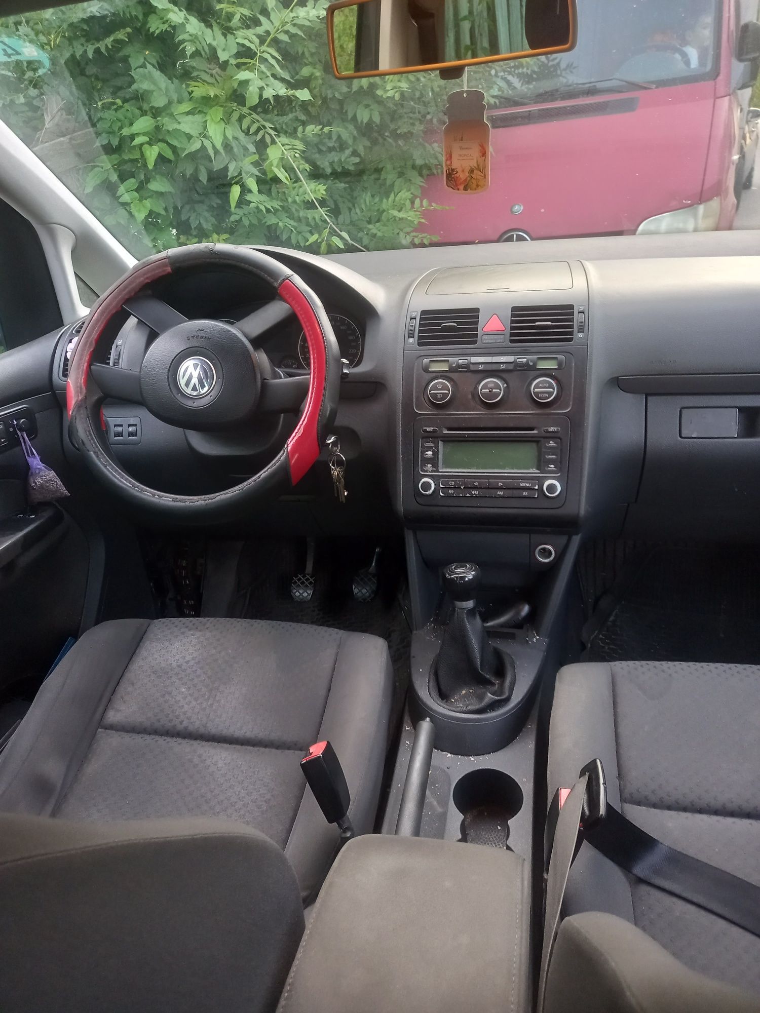 Vw touran  de vânzare