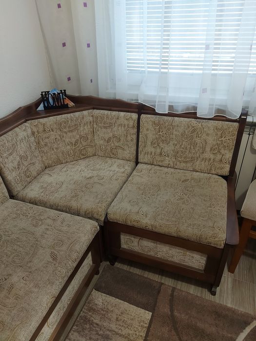 Кухненски ъгъл от масивно дърво