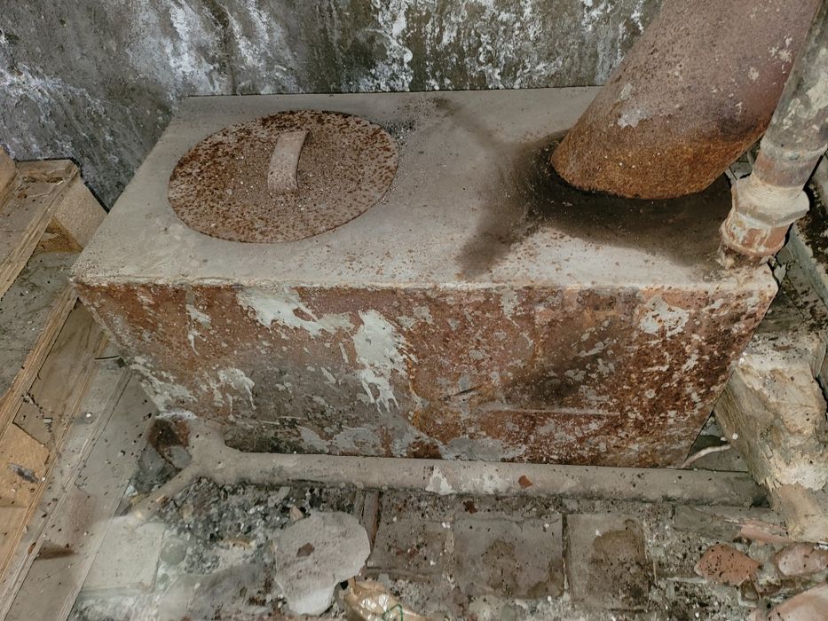 Продам печь 100-150 кв.м.