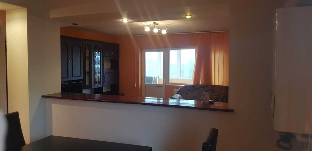 Apartament 2 camere spațios