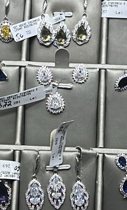 Set de argint, format din cercei si pandantiv- Sevda