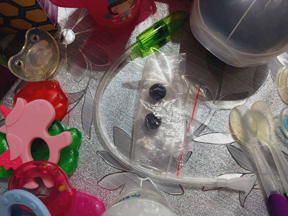 Подарявам бебешки принадлежи САМО ЛИЧНО ПРЕДАВАНЕ