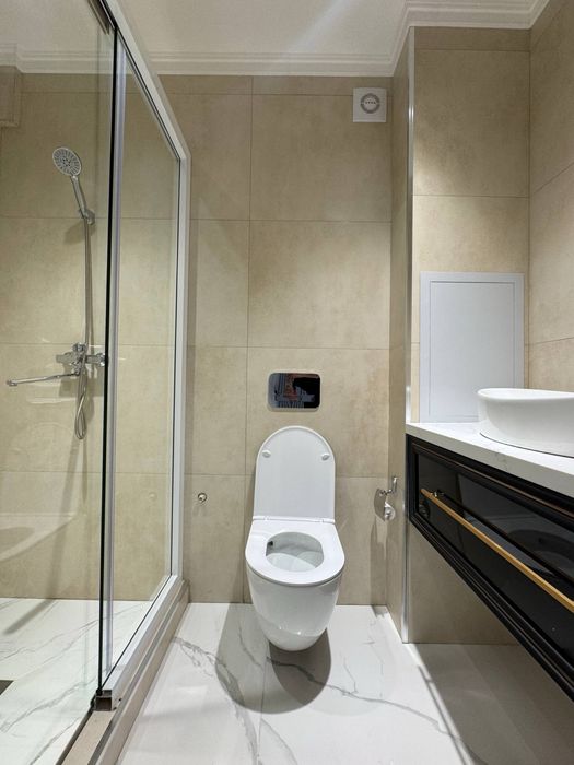 Мирабад | ЦУМ - Продается нежилое помещение вдоль дороги 108м2