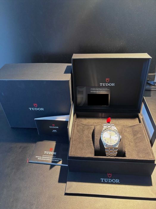 Tudor Royal 38mm Silver – Cutie și Acte Incluse