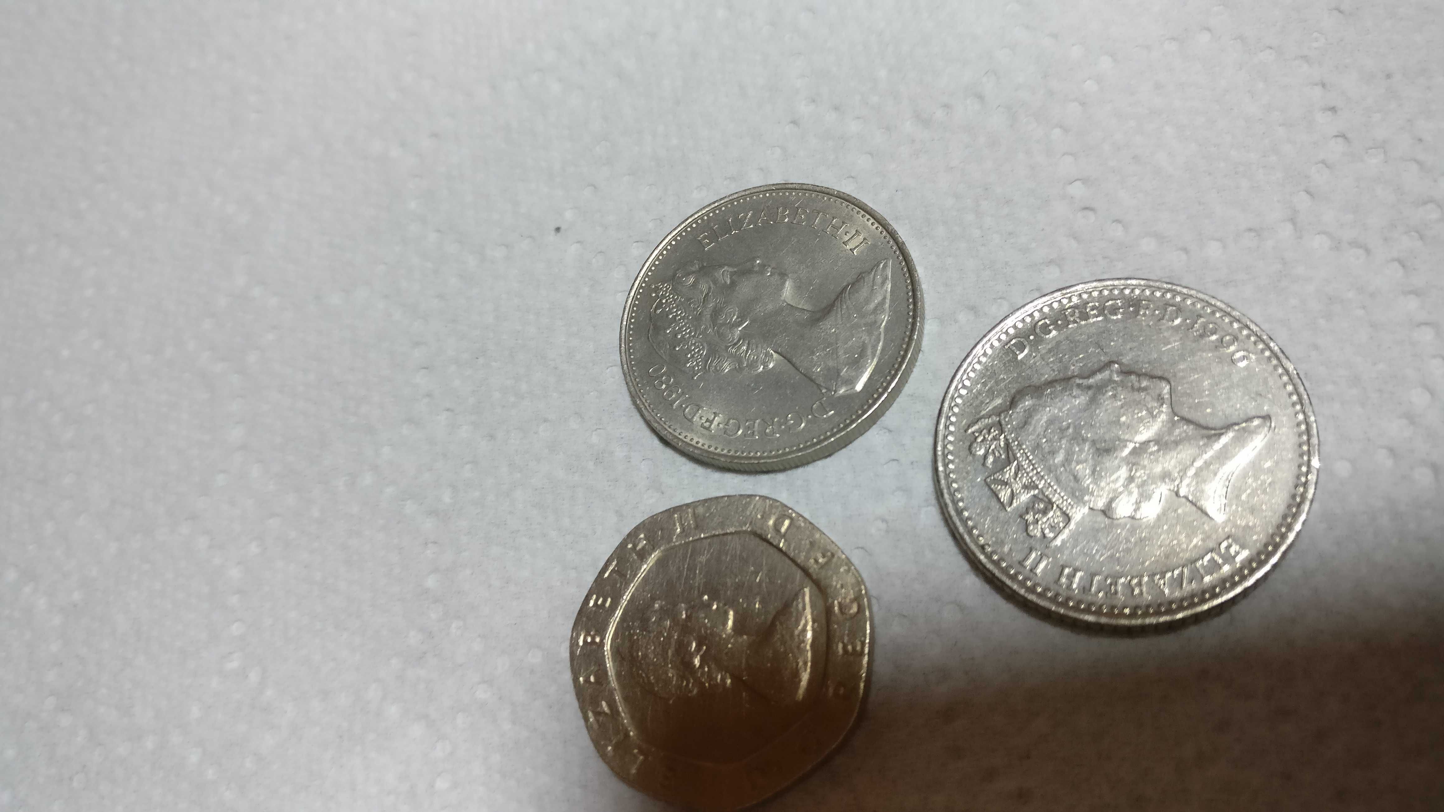 Monede 5 Pence .10 Pence. 20 Pence Elizabeth 2