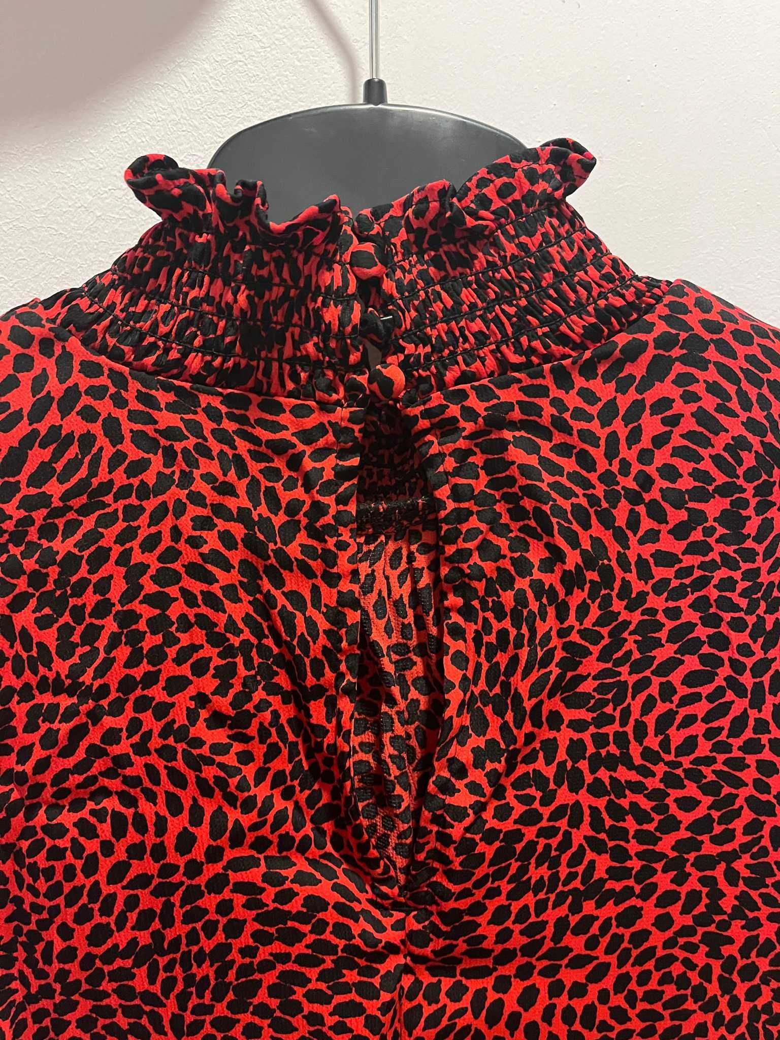 Риза H&M чисто нова