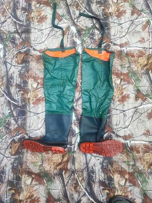 Дълги рибарски ботуши ( нова стока).