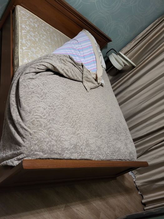 Кровать белорусская + ортопедический матрас, размер 160×200