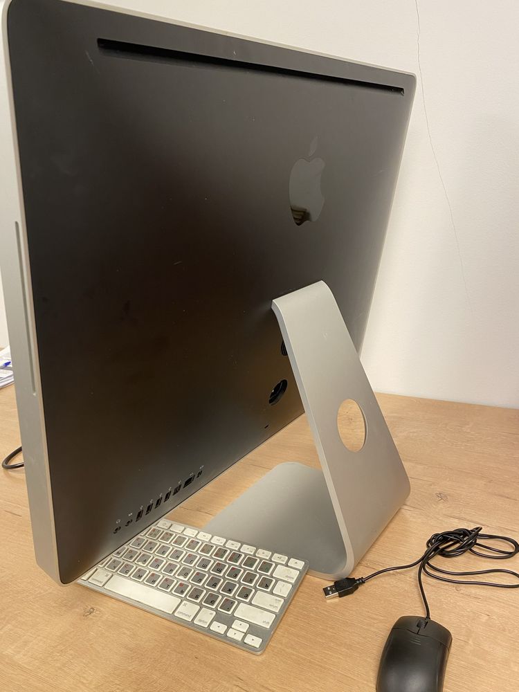 Aplle iMac. Продам 100000 тыс