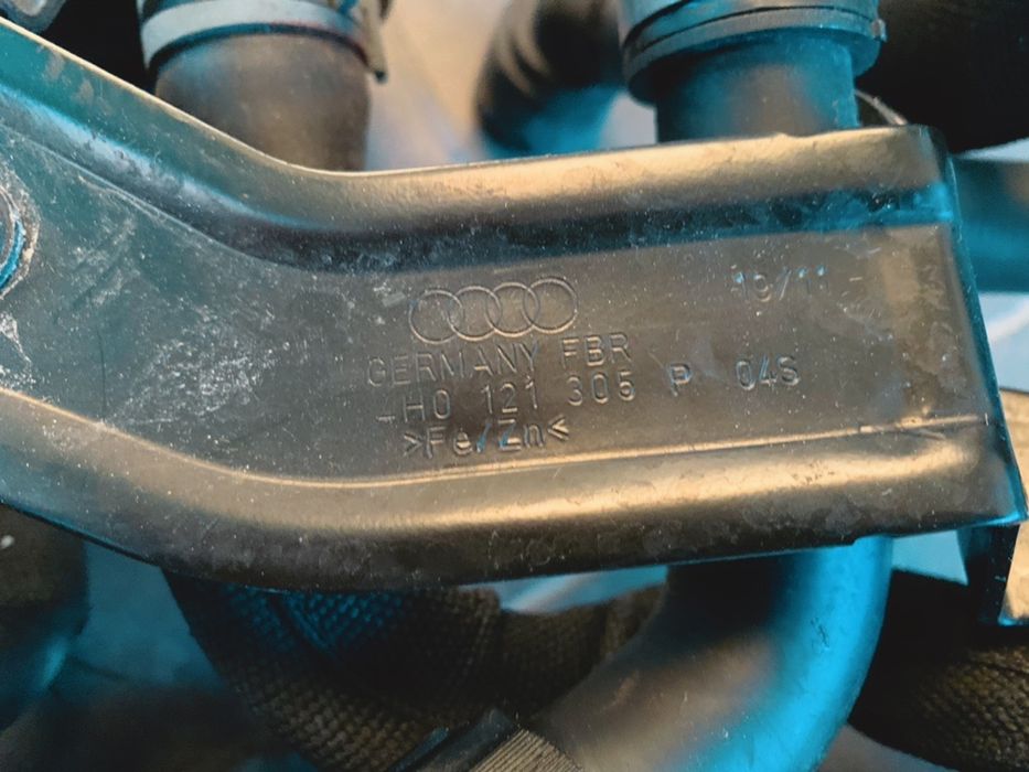 Radiator auxiliar OEM Audi A8 S8 4h complet