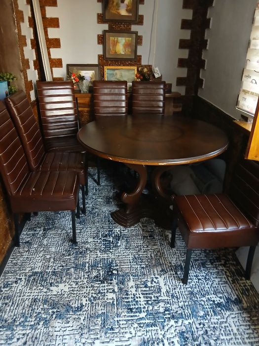 Кухонный стол стулья