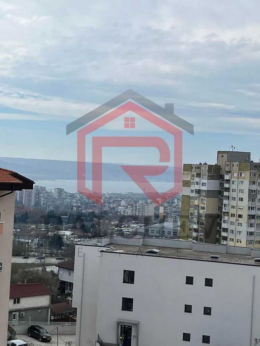 Тристаен апартамент под наем / Възраждане 3