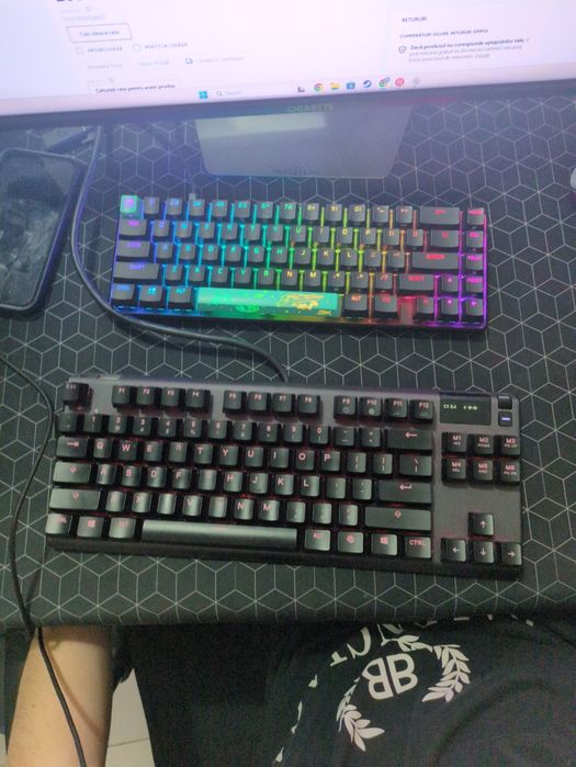 Vand URGENT steelseries apex pro tkl 2023 si HyperX alloy origins 65!