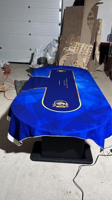 Fac postavuri pentru mese de poker | custom poker tables