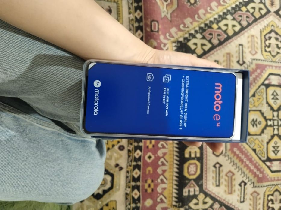 Смартфон Телефон Motorola e14
